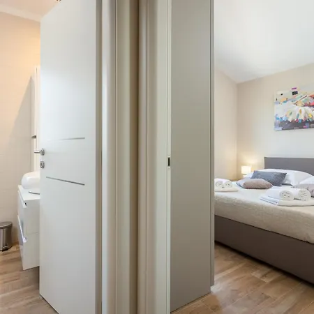 Апартаменты Apartment Lokva Медулин