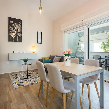 Apartment Lokva Apartment *